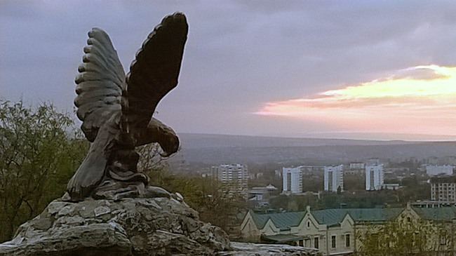 фигура орла в Пятигорске