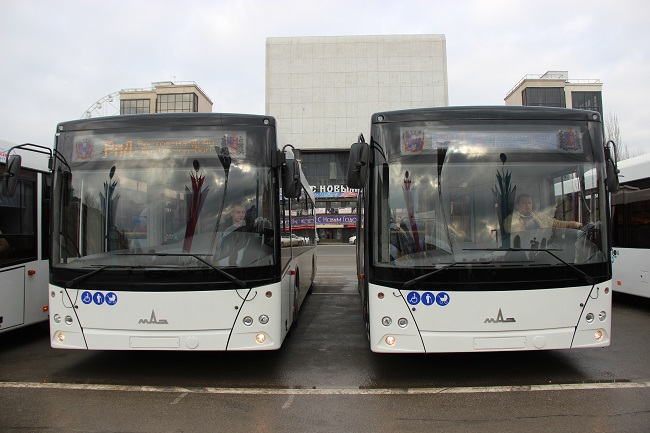 автобусы и театр2